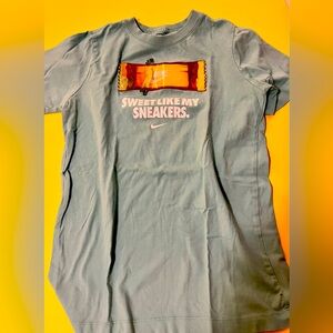 The Nike Tee Youth M